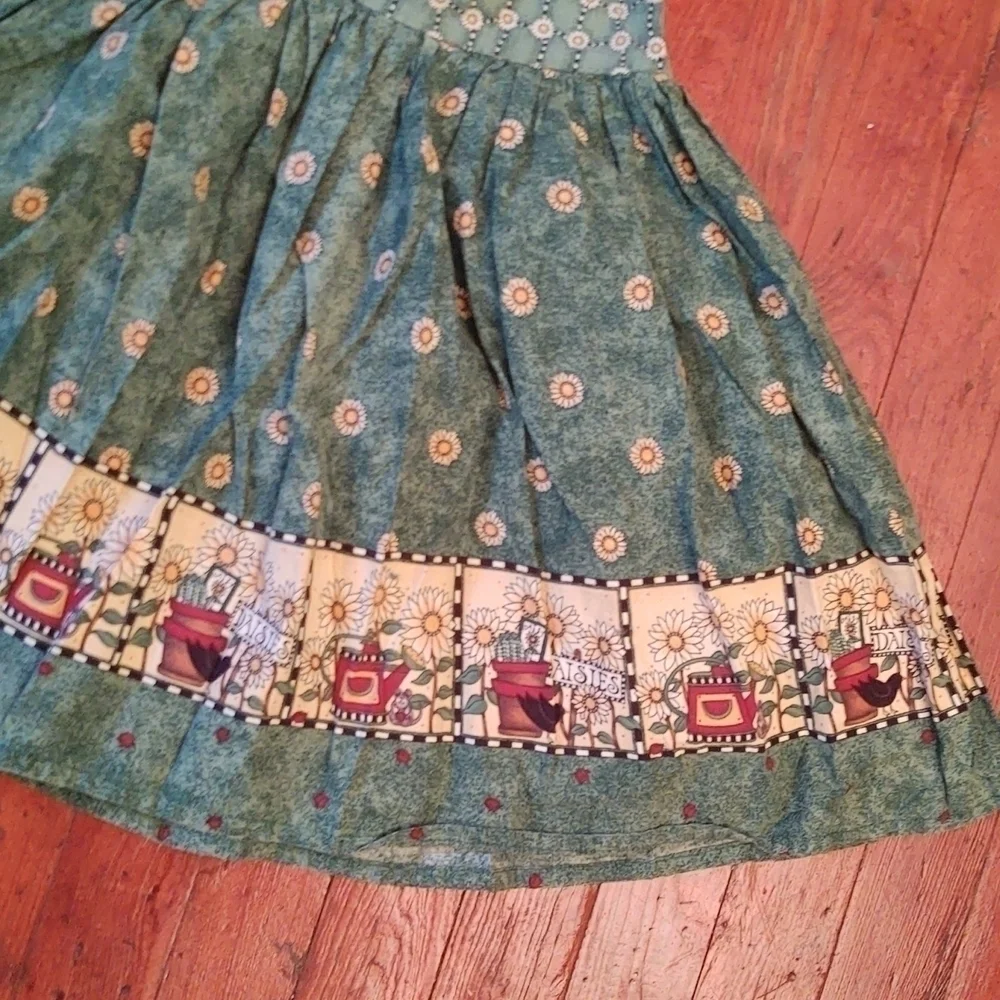 Daisy Print Green Sleeveless Sundress